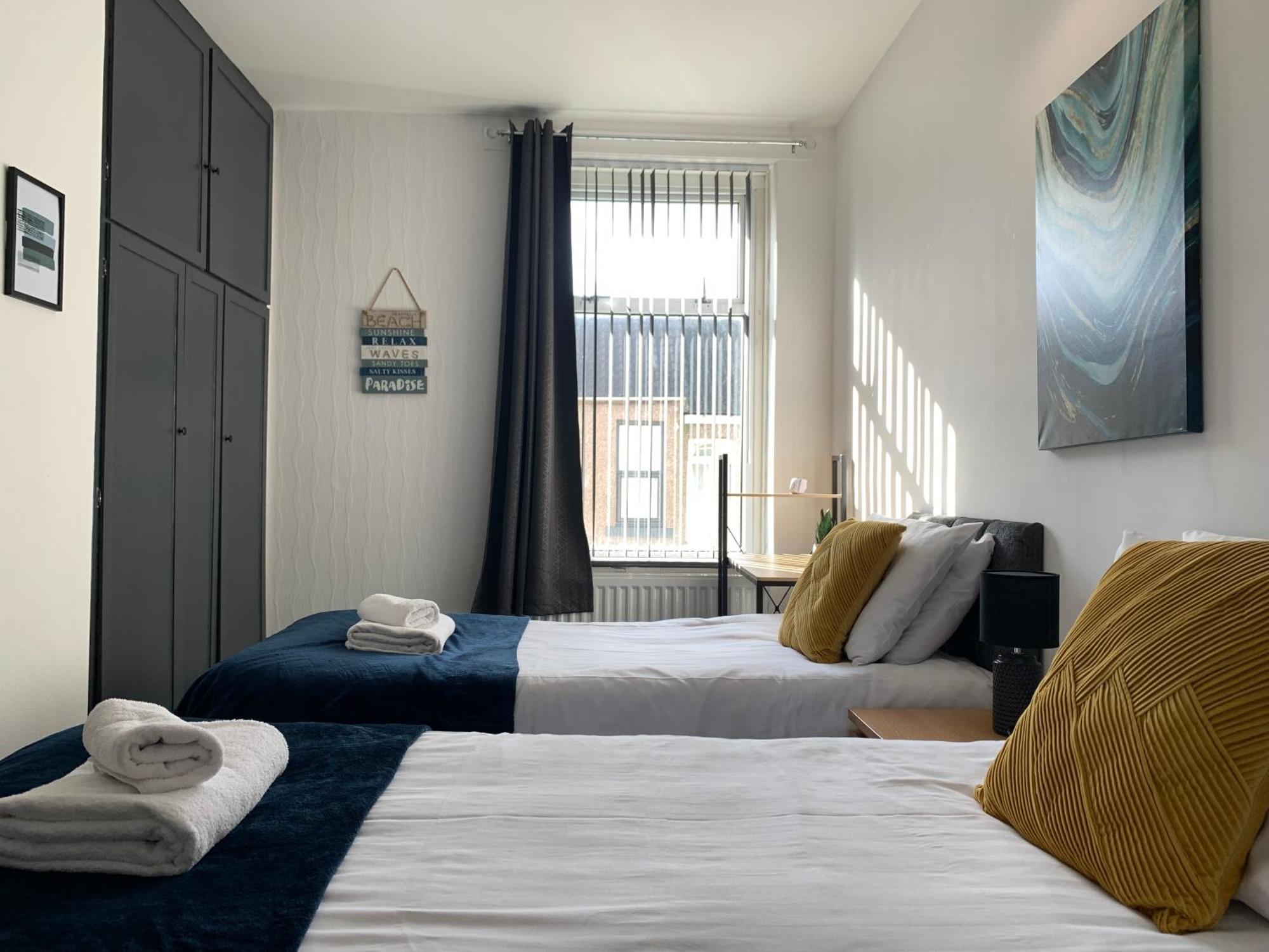 Cheerful - 3 Bed - Serviced Accommodation - In Heart Of Northumberland - Sleeps 6 Bebside Exterior photo